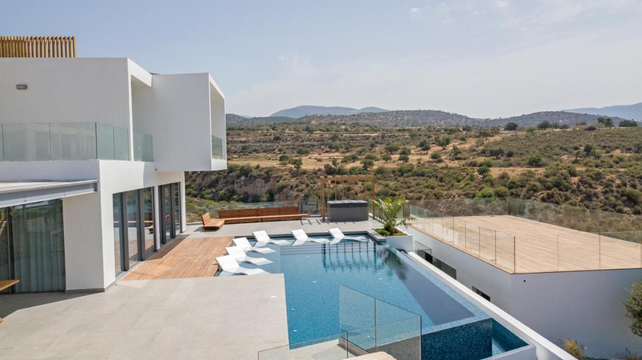 Villa Euphoria Paphos Ngoại thất bức ảnh