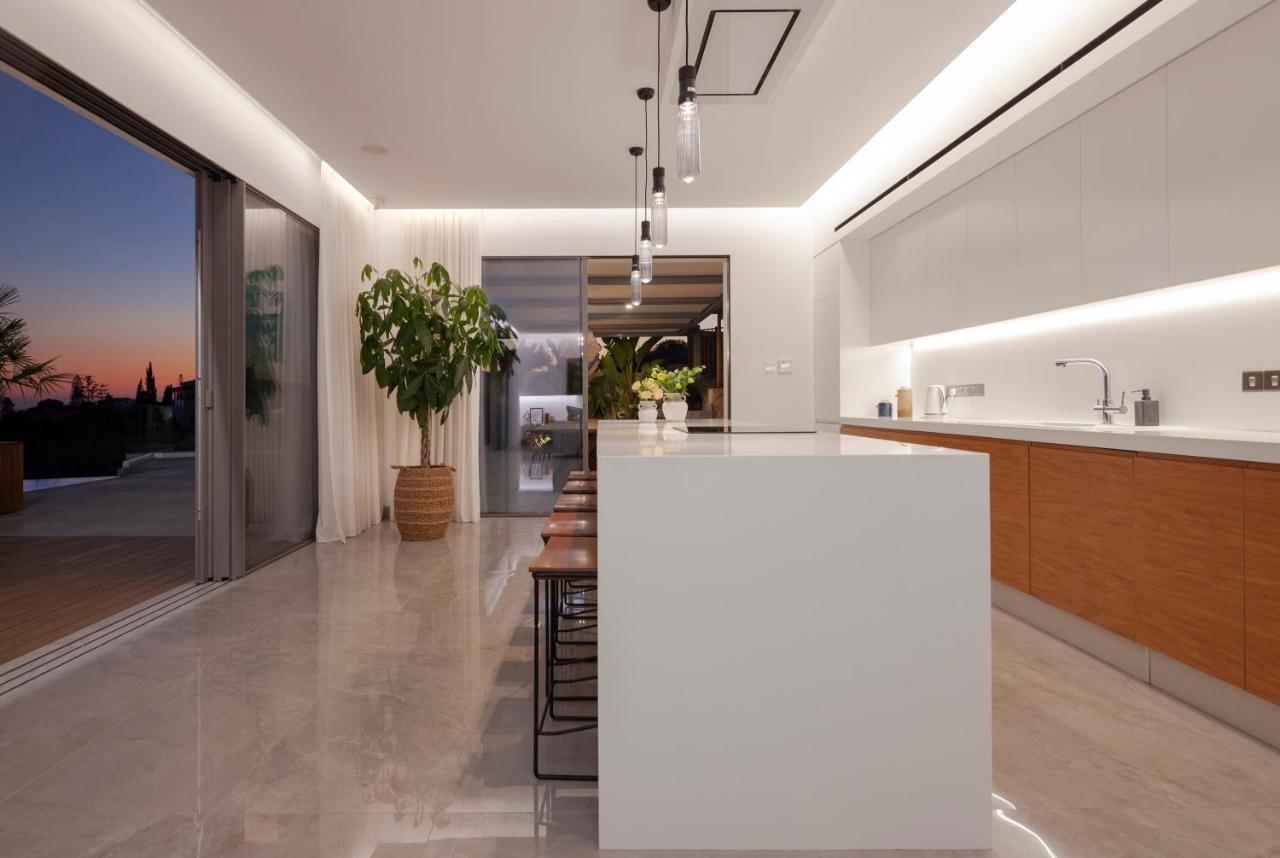 Villa Euphoria Paphos Ngoại thất bức ảnh