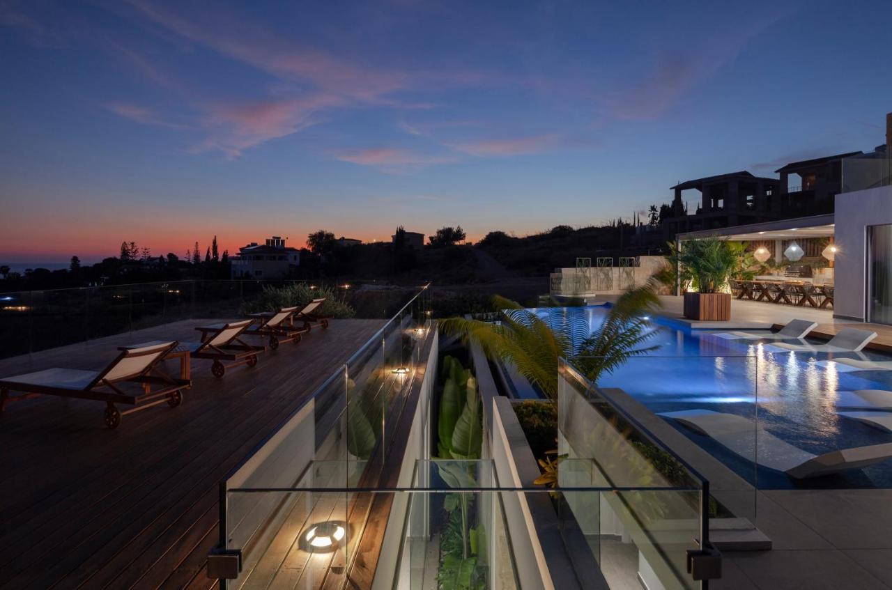 Villa Euphoria Paphos Ngoại thất bức ảnh